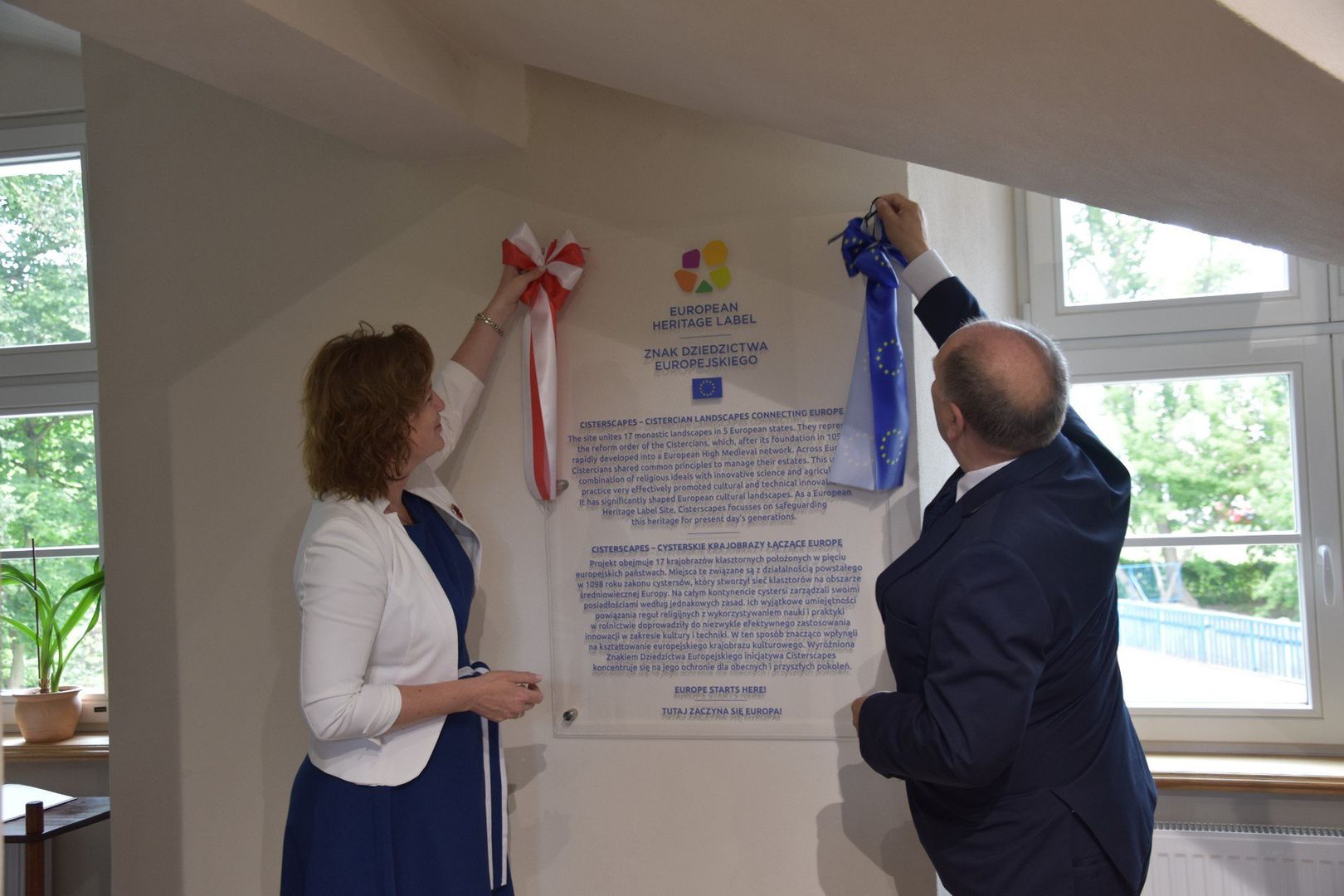 Odsłonięcie tablicy w muzeum