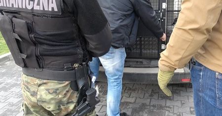 Wysłali dublerów na egzamin z polskiego. Chcieli uzyskać obywatelstwo
