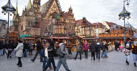 Ruszył jarmark we Wrocławiu. Ceny rozgrzewają jak barszcz