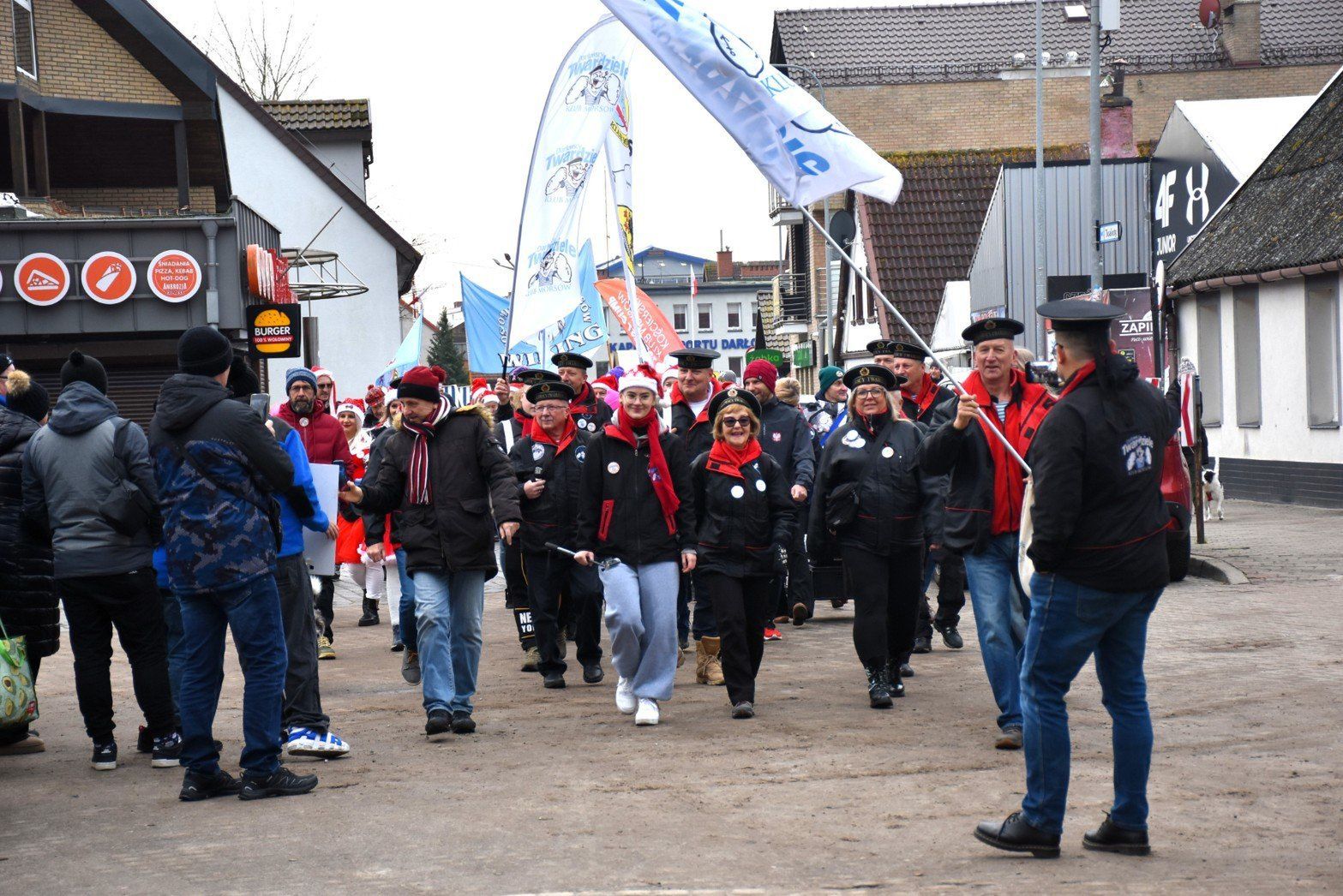 Kąpiel morsów w Bałtyku - Wielka Mobilizacja Darłowskich Twradzieli