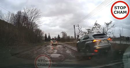 Nie do wiary. Kuriozalne nagranie niesie się w sieci
