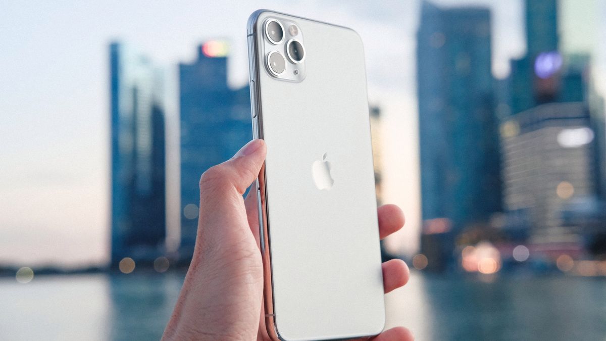 Phone 12 ma mieć aparat ze stabilizowaną matrycą. Co to da? 1