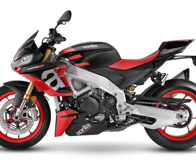 Aprilia Tuono V4 w nowej odsłonie. Włoski hypernaked będzie wygodniejszy