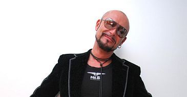 Jacyków odessie sobie brzuch