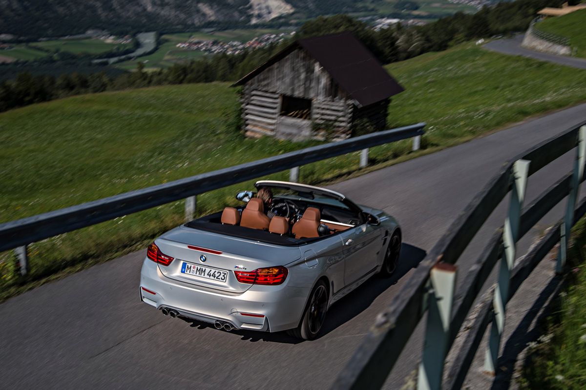 Ogromna galeria zdjęć z kabrioletem BMW M4 152