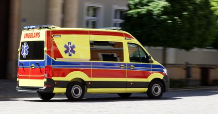 Dziennikarz wstrząśnięty. Dyspozytor odmówił pomocy jego mamie