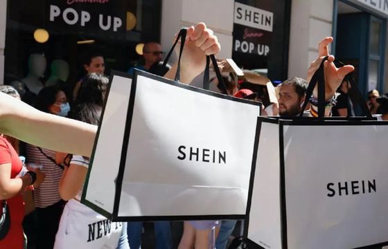 Shein otwiera pierwsze stałe sklepy we Francji