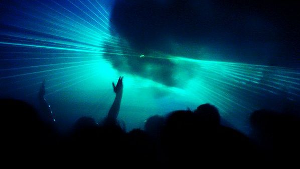 Miniaturowe lasery rozpoczną nową erę superszybkiego Internetu? 1