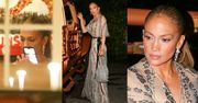 Zamyślona Jennifer Lopez kontynuuje urodzinową celebrację na kolacji z przyjaciółmi. Znów nie było przy niej Bena... (ZDJĘCIA)