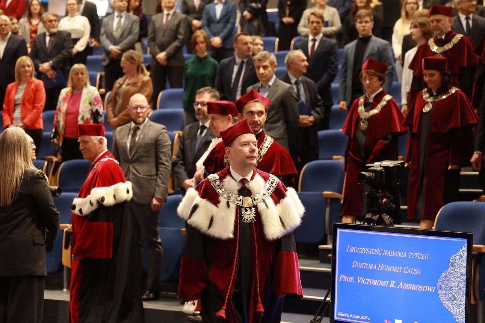 Uroczystość nadania tytułu Doktora Honoris Causa profesorowi Victorowi R. Ambrosowi