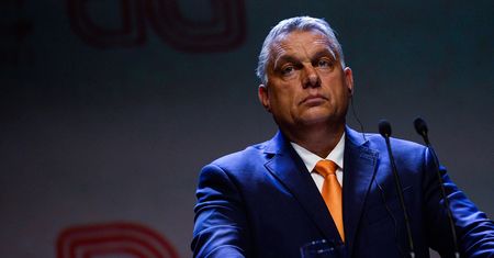 Orban kontra Europa. Film pokazał, jak premier Węgier gra z UE