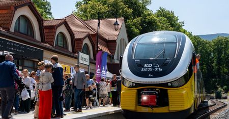 Po 25 latach wracają pociągi do Karpacza! Historyczny powrót kolei na Dolnym Śląsku