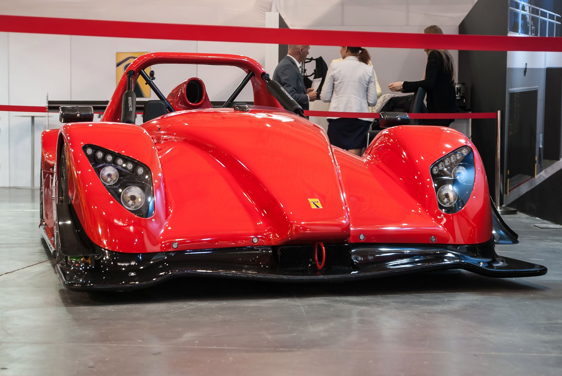 Choć Radical SR3 dysponuje mocą 230 KM, mało jest samochodów na świecie, które mogą się z nim równać osiągami (fot. Mateusz Lubczański)