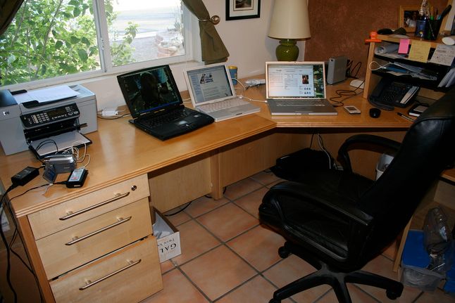 Home Office (fot. na lic. CC; Flickr.com/by cogdogblog)