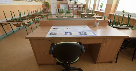 Brakuje nauczycieli. Matka ucznia wysłała nam plan. "Jutro planowo tylko muzyka i WF"