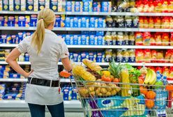 Wojna osłabia waluty, ale nie zakupy