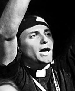 Księża z kalendarza. Słuchają rocka, jeżdżą na harleyach