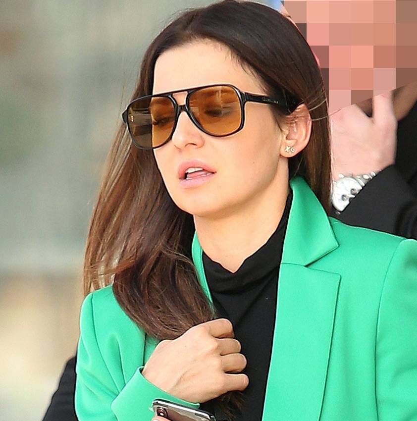 Anna Lewandowska w zielonej marynarce Bohoboco