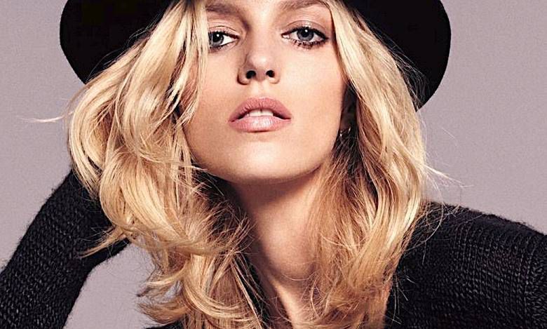 Anja Rubik odkurzyła rodzinne albumy i pokazała zdjęcia z dzieciństwa. Zmieniła się nie do poznania!