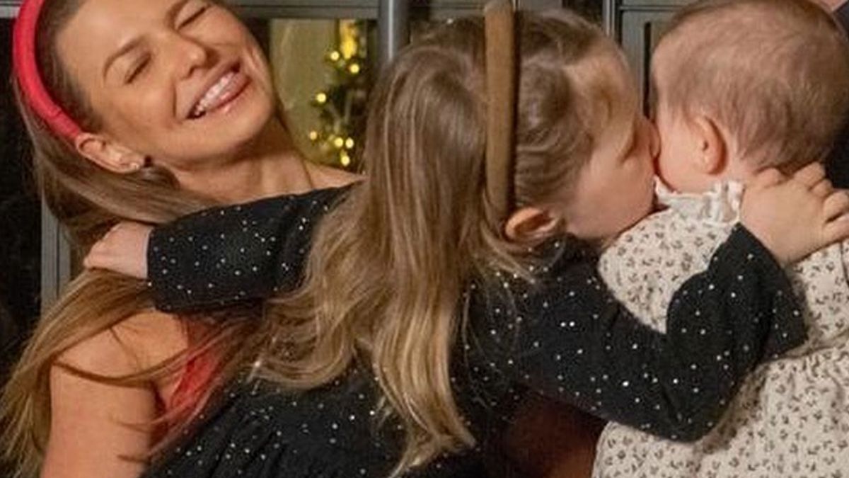 Anna Lewandowska z córkami