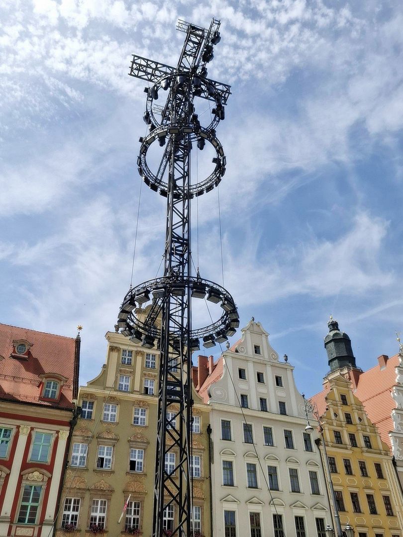 W centrum Wrocławia powstaje wielka scena, na której za kilka dni pojawią się takie gwiazdy jak Justyna Steczkowska, Kayah czy Natalia Szroder.