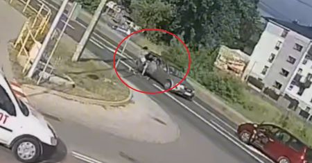 Niepokojące sceny w Augustowie. Policjant się nie wahał