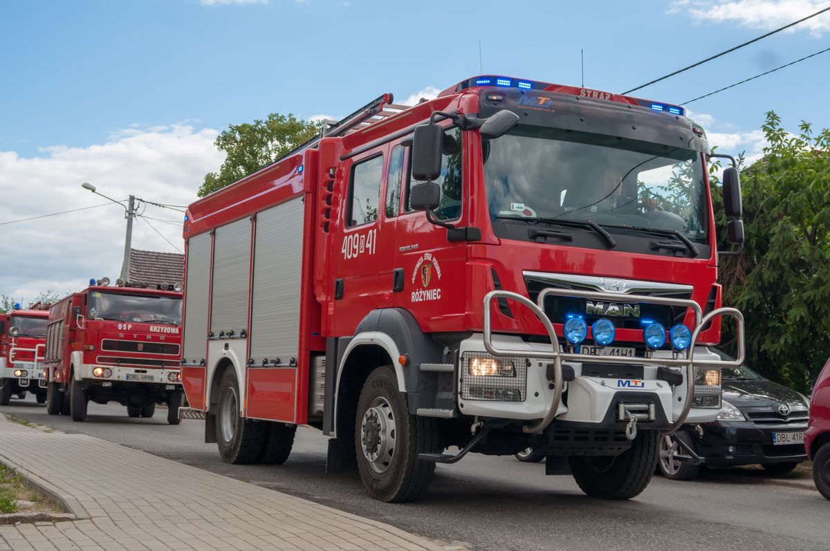 pożar, straż pożarna, ogień Ogień w dużym zakładzie. Potężny dym nad Świeciem