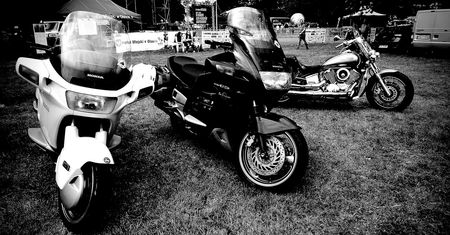 Moto-Aero 2025 – widowiskowe otwarcie sezonu motocyklowego i lotniczego w Kruszynie