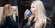 Gorąca Martyna z "Hotelu Paradise" zmysłowo pieści lizaczek u kosmetyczki. Potem sprawiła sobie jeszcze jedną przyjemność, a wszystko sfotografowali paparazzi