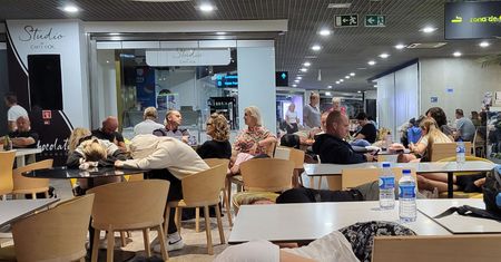 Polacy utknęli na Maderze. 600 osób koczowało na lotnisku
