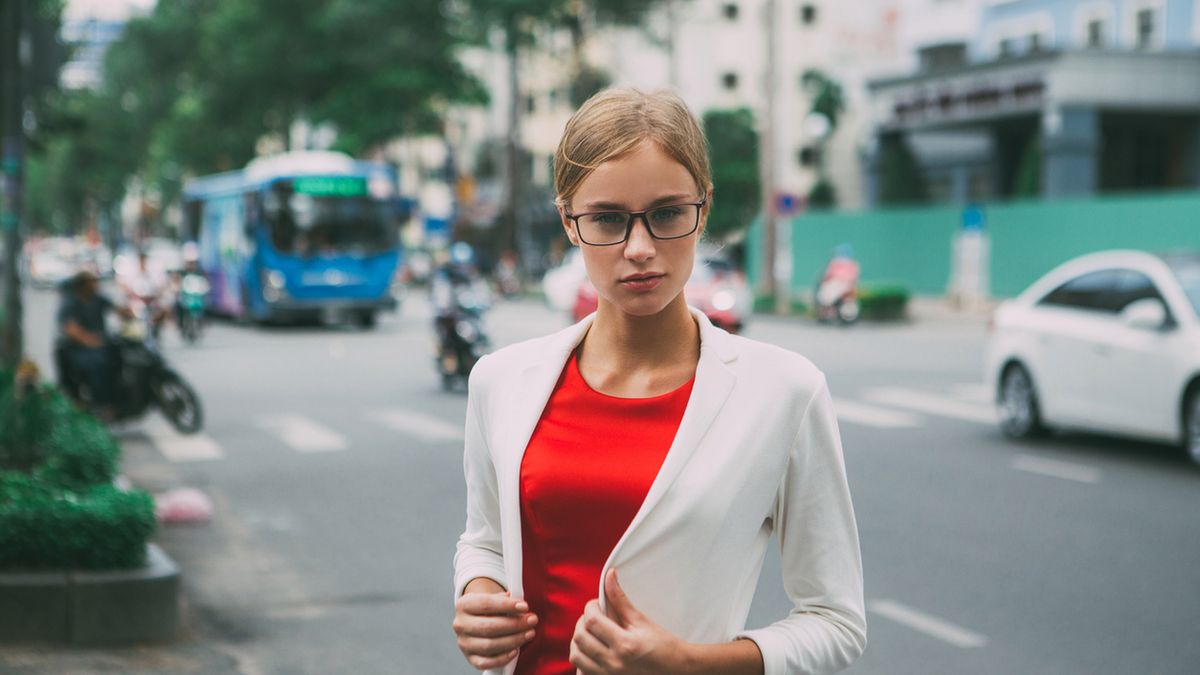 Sukienki z wyprzedaży, które będzie można nosić jesienią