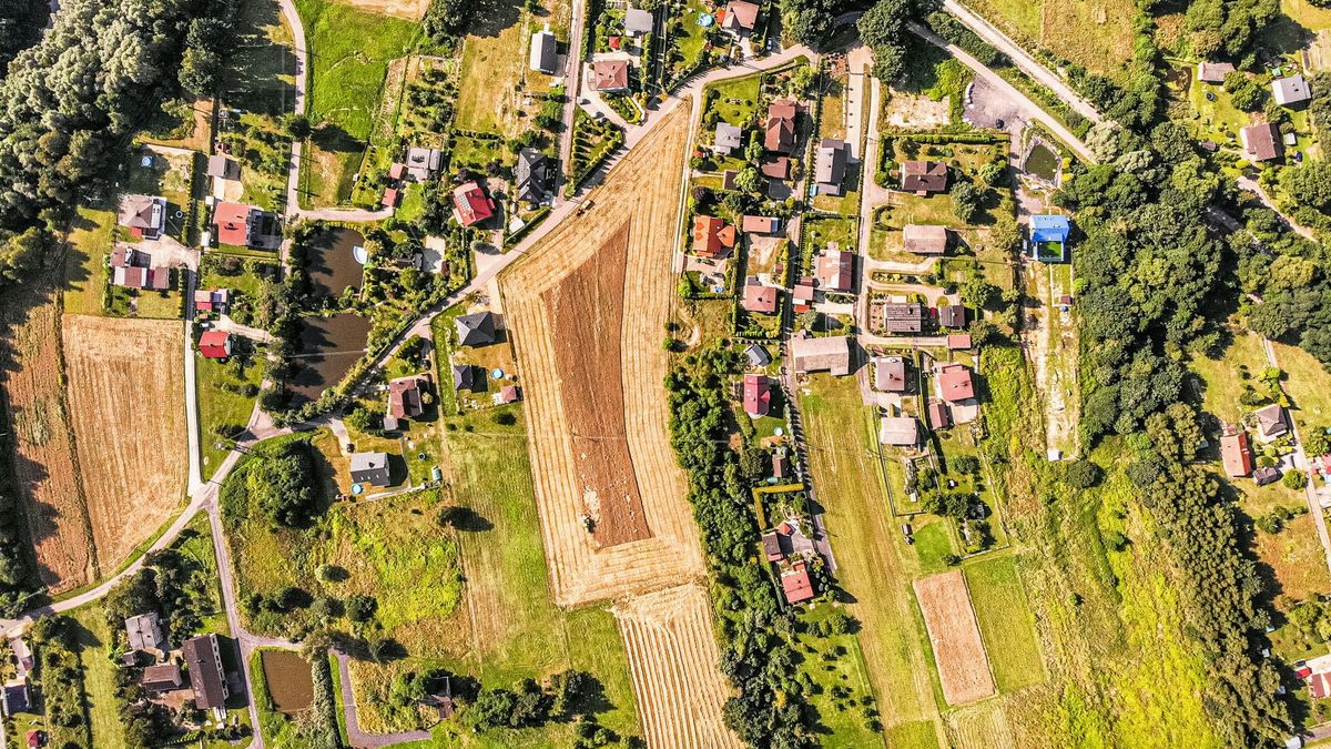 Zakaz sprzedaży państwowej ziemi ma być przedłużony. Rząd pokazał założenia projektu