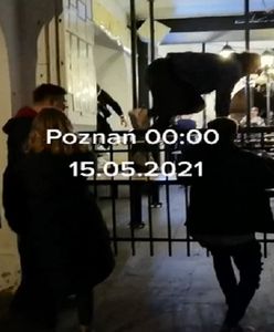 Poznaniacy szturmują lokale po północy. Reszta Polski też "świętuje"