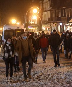 Zakopane. Tłumy turystów. Policja: "To była bardzo spokojna noc"