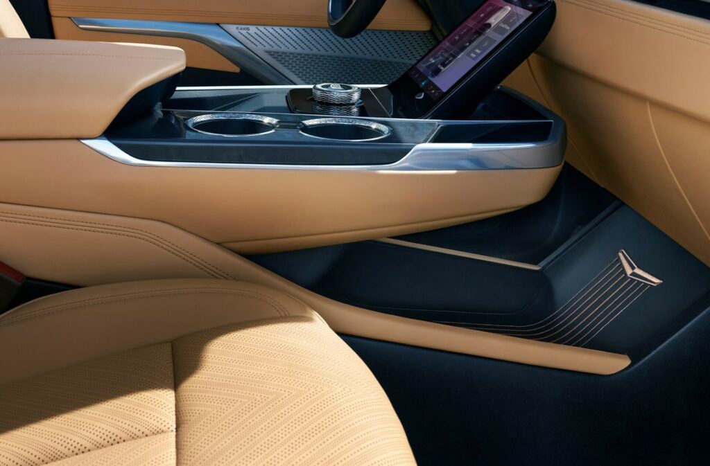 Cadillac Escalade IQ