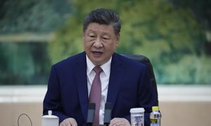 Chiny kontra UE. Spór o sankcje narasta