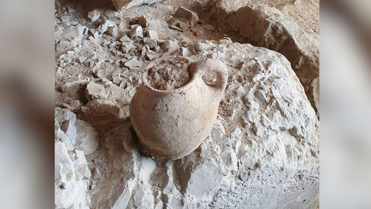 Niezwykłe odkrycie w Izraelu. Waza sprzed 5 tys. lat