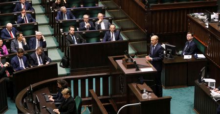 Posłowie zastanawiają się nad inwigilacją sejmowych komputerów. Widzą duże zagrożenia