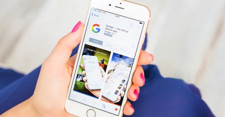 Google ujednolici wygląd aplikacji, by w przyszłości pogrzebać Androida