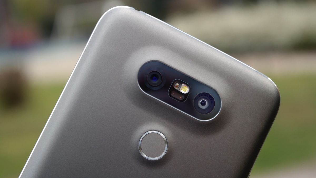 Samsung ma już pomysł na wykorzystanie podwójnego aparatu 1