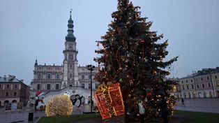 Zamość: Świąteczne dekoracje. "Co chwilę słychać dziecięce okrzyki zachwytu"