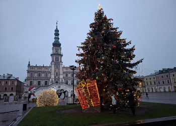 Zamość: Świąteczne dekoracje. "Co chwilę słychać dziecięce okrzyki zachwytu"