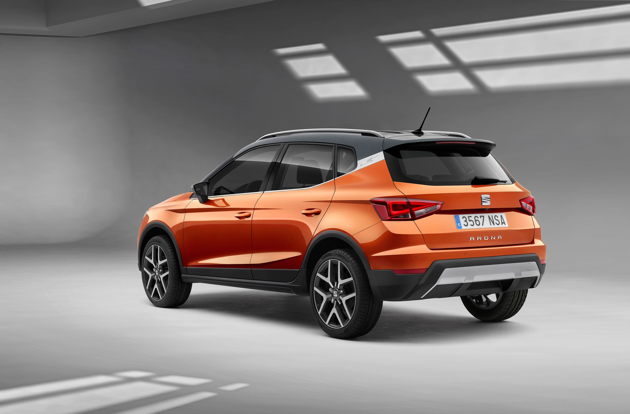 Seat Arona to jedyny, klasyczny przedstawiciel crossoverów segmentu B w gamie Grupy VW. Trochę więcej niż wyżej zawieszona Ibiza