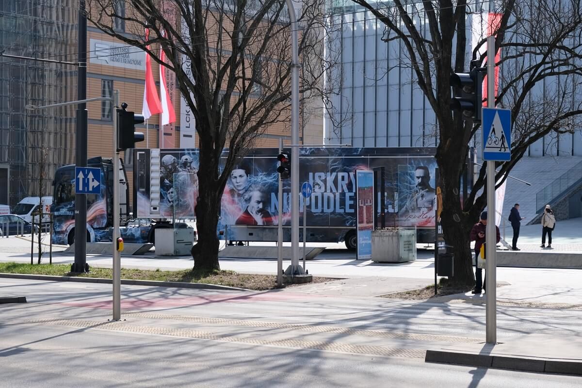 Ciężarówka Iskry Niepodległej w Lublinie