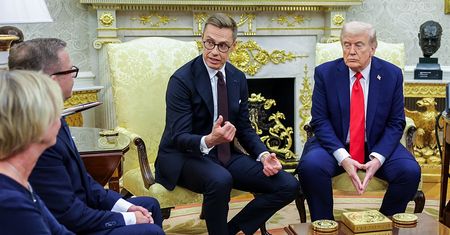 Kij zamiast marchewki. Prezydent Finlandii chwali Trumpa