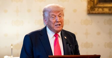 "Rynki się załamią". Ostrzeżenie przed skutkami nowej groźby Trumpa