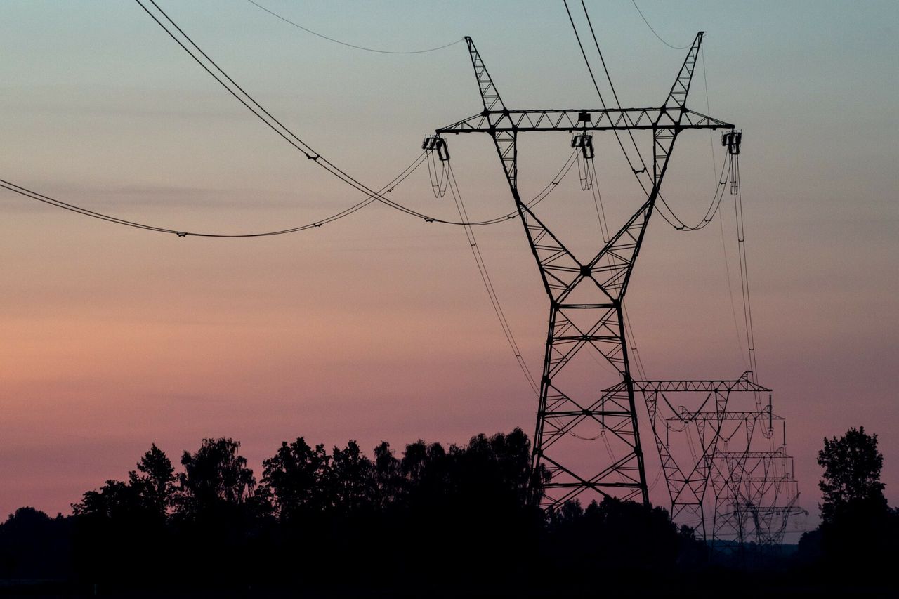 Stan zagrożenia w polskiej energetyce. To pierwsza taka sytuacja w historii