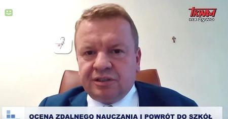 Łódź. Kurator oświaty zwolniony. Mówił o groźnym "wirusie LGBT"