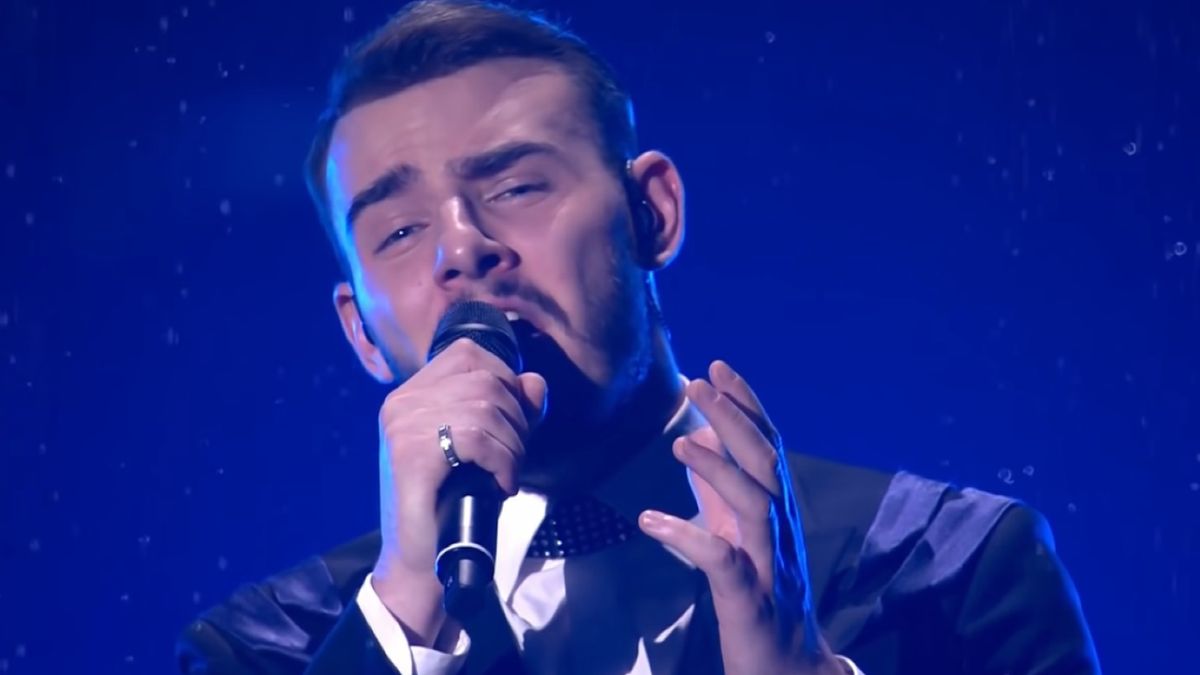 Krystian Ochman dostał się do finału Eurowizji. Jego występ poruszył nie tylko rodaków 