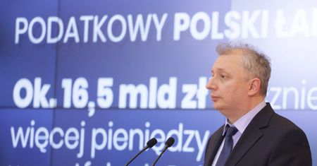 Nowelizacja budżetu. Ministerstwo Finansów tłumaczy, skąd zmiany